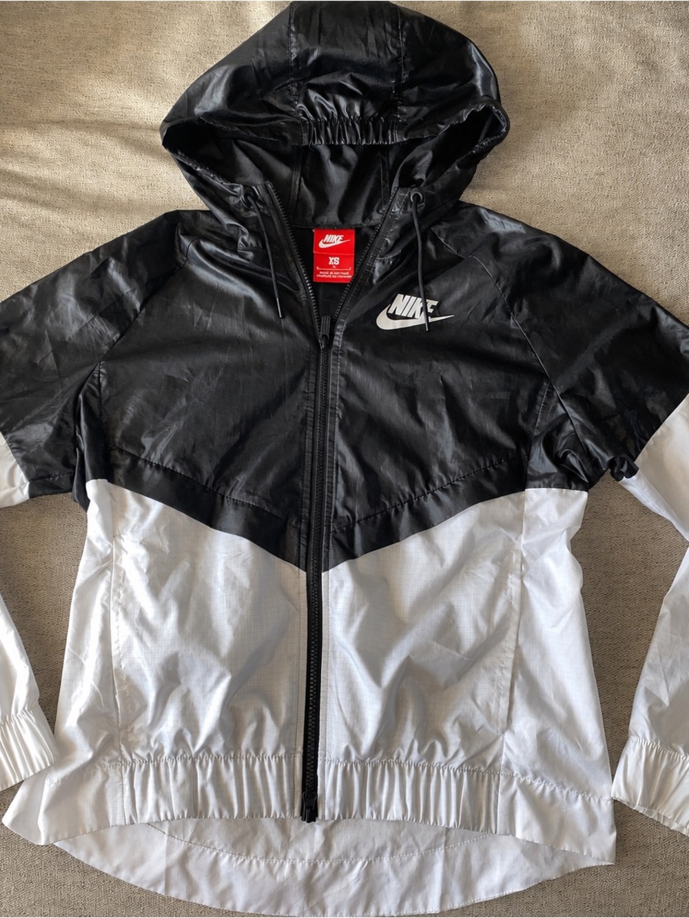 Like NEW - Nike Sportswear Windrunner Jacket Vented Y2K Windbreaker Women XS